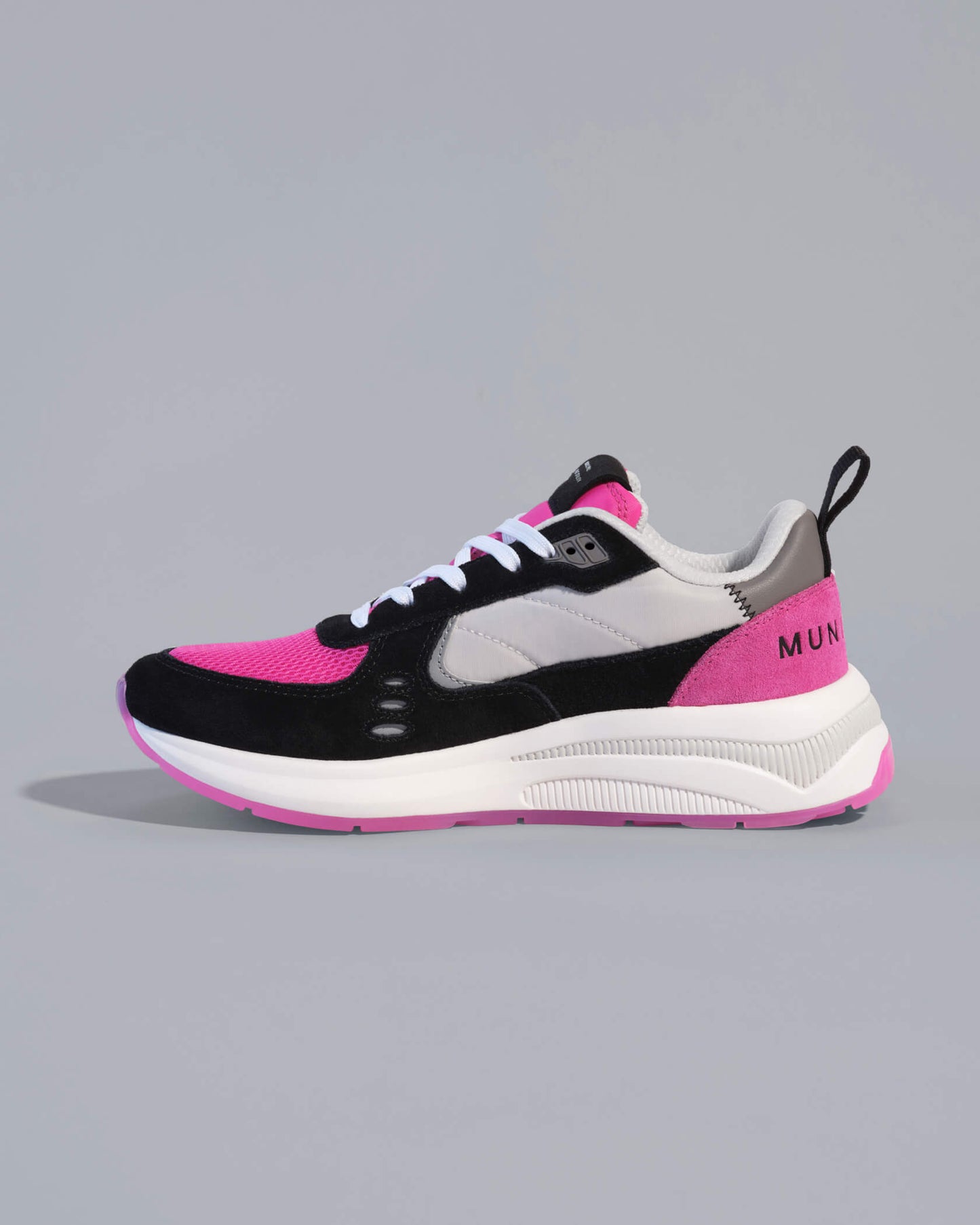 M.OG Shoes