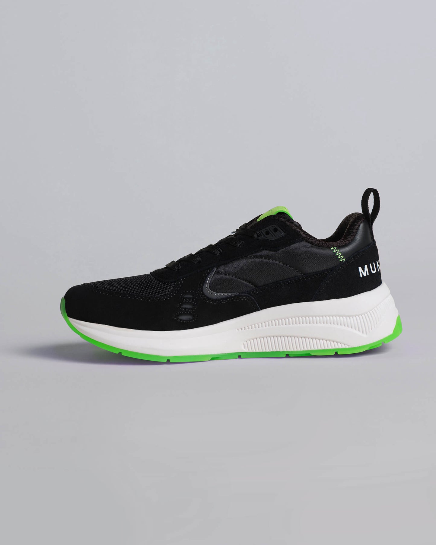 M.OG Shoes