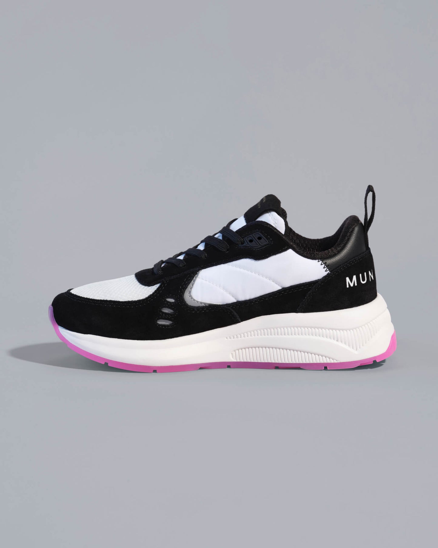 M.OG Shoes